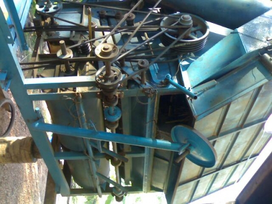 ELF 4ล้อ พร้อมหัวสีไทเส็งจัมโบ้ 5ฟุต ELF 4ล้อ พร้อมหัวสีไทเส็งจัมโบ้ 5ฟุต