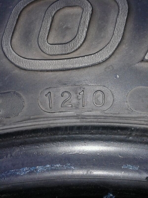 ขาย MUD MAXXIS 762 31R15  ปี10 สวยๆ