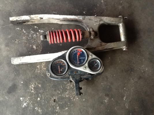 ขาย อาร์มหลัง nsr และ เรือนไมล์ สภาพสวย