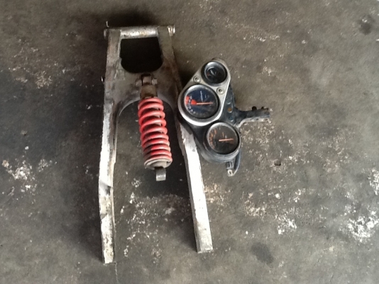 ขาย อาร์มหลัง nsr และ เรือนไมล์ สภาพสวย