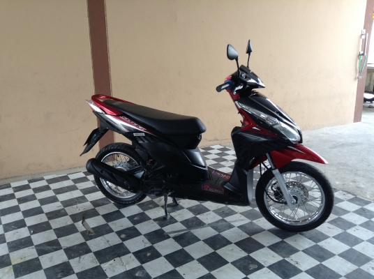 ขาย!!!ฮอนด้าคลิ๊กไอ ปี54 รถเครื่องดีคับ มีเล่มทะเบียนครบ ภาษีไม่หมด