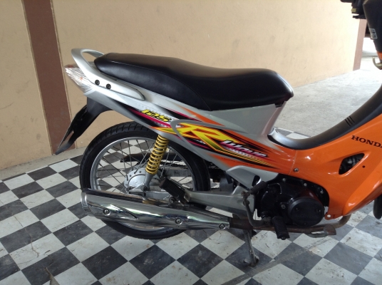 ขาย!!!เวฟ125R ปี48 รถเครื่องดีคับ มีเล่มทะเบียนครบ ภาษีไม่หมด
