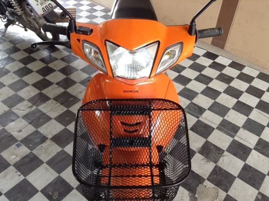 ขาย!!!เวฟ125R ปี48 รถเครื่องดีคับ มีเล่มทะเบียนครบ ภาษีไม่หมด