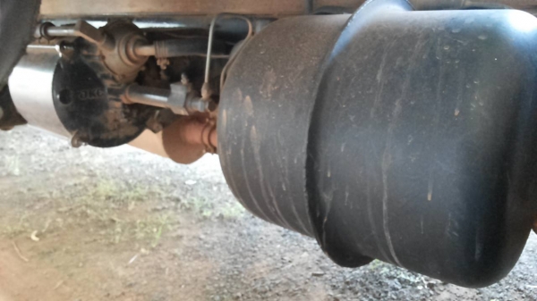 ***ขายแล้วครับขอบคุณ Truck2hand ขาย6ล้อช่วงยาว สภาพสวยๆเดิมจัด HINO FC2WHLA 120HP ซุปเปอร์เสี่ยห้างแท้ปีปี38 กระจกไฟฟ้า WO4D120แรง แน่นๆแรงไม่มีเยิ้ม ช่วงล่างคัสซีสวยมากๆ เดิมๆโรงงาน ไม่มีบวม กระบะไม้5.3ม.พื้นไม้ข้างไม้คอกไม้ สภาพสวยมากไม่มีผุ หัวบางเดิมภ ***ขายแล้วครับขอบคุณ Truck2hand ขาย6ล้อช่วงยาว สภาพสวยๆเดิมจัด HINO FC2WHLA 120HP ซุปเปอร์เสี่ยห้างแท้ปีปี38 กระจกไฟฟ้า WO4D120แรง แน่นๆแรงไม่มีเยิ้ม ช่วงล่างคัสซีสวยมากๆ เดิมๆโรงงาน ไม่มีบวม กระบะไม้5.3ม.พื้นไม้ข้างไม้คอกไม้ สภาพสวยมากไม่มีผุ หัวบางเดิมภ