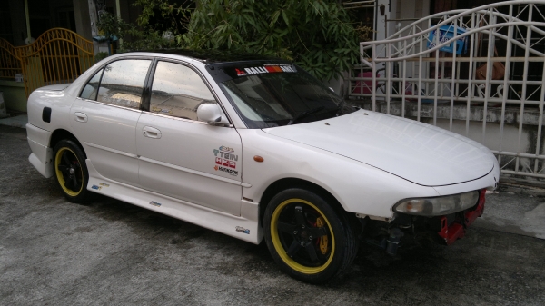 ขายมิซู กาแล้นอัลติม่า เครื่อง4g63 เกียร์ออโต้ ติดแก๊สหัวฉีด เบรคABSดิส4ล้อ