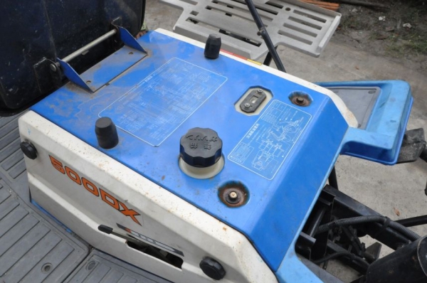 ขายรถดำนาราคาถูกISEKI PA500 ใหญ่5แถวสภาพสวยเดิมจากญี่ปุ่นยังไม่เคยใช้ในไทย 59,000เท่านั้น!!