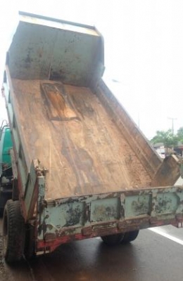 ขาย 6ล้อใหญ่ อีซูซุ Rocky สภาพพร้อมใช้มาก