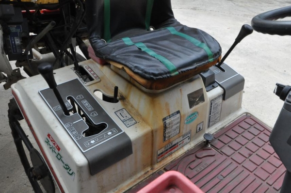 ขายรถดำนา YANMAR RR40 สภาพสวยเดิมจากญี่ปุ่นยังไม่เคยใช้ในไทย 55,000 เท่านั้น!!