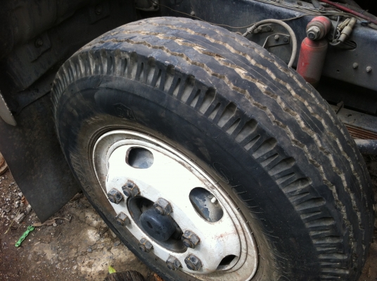 ขายรถ 6 ล้อ กระบะคาร์โก้ ติดตั้งเครน TADANO 5 ตัน 3 ชัก 4 ปลอก HINO FF1J รถสวย รีบจองด่วน