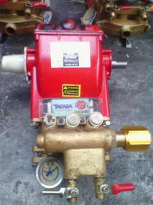 ขายเครื่องพ่นยา3สูบแรงดันสูงราคาถูกๆ ขายเครื่องพ่นยา3สูบแรงดันสูงราคาถูกๆ