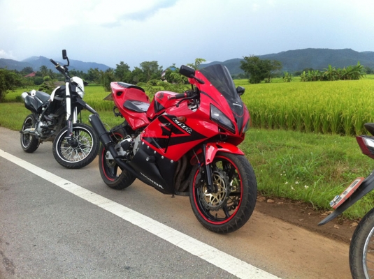 cbr 400 ปี 89 ช่วงล่างใหม่ 78000 ขาย แลก เทิน ผ่อนได้ เพิ่มคลิป cbr 400 ปี 89 ช่วงล่างใหม่ 78000 ขาย แลก เทิน ผ่อนได้ เพิ่มคลิป