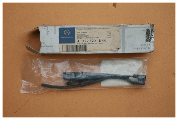 ขายก้านปัดน้ำฝนไฟหน้า Benz SL R129