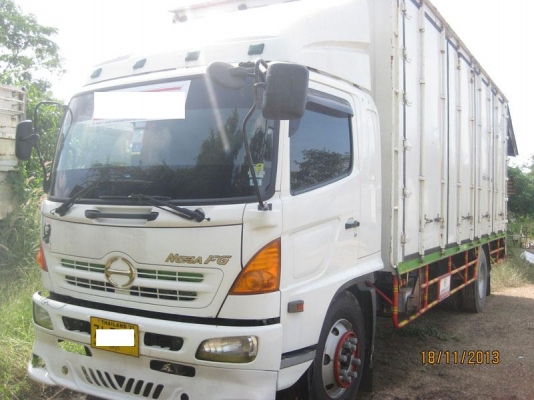 ขาย Hino mega FG1J ปี 51 212 แรง หกล้อตู้สิบบาน 7.2 m สวยมาก โทร 088-4501277
