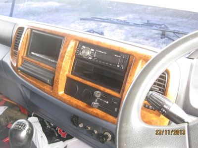 ขาย Hino mega FG1J ปี 51 212 แรง หกล้อตู้สิบบาน 7.2 m สวยมาก โทร 088-4501277