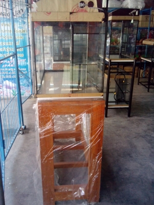 ขาย..ตู้เลืัยงปลา.สวยงาม..ราคาโรงงาน ขาย..ตู้เลืัยงปลา.สวยงาม..ราคาโรงงาน