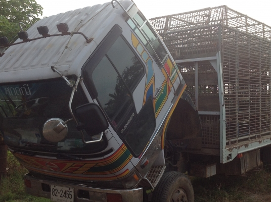 หกล้อประกอบ ฮีโน FD3HLA ราคาถูกๆๆ