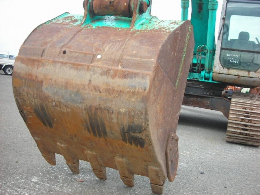 รถแบคโฮเก่าญี่ปุ่น Kobelco SK200-6 (mark 6 - YN07)