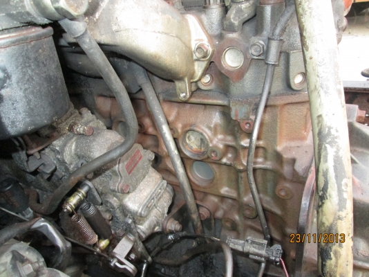 6ล้อ-MITSUBISHI-MMTFE649E--เครื่อง4D34115หัว-ครัชซี4,30เมตร--ขายรวม2คัน--690,000-