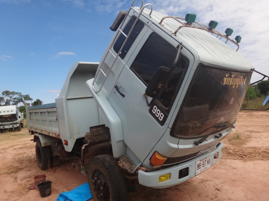 ขายด่วนรถหกล้อดัมพ์  ISUZU  ROCKY  175  สภาพดี  พร้อมใช้งาน