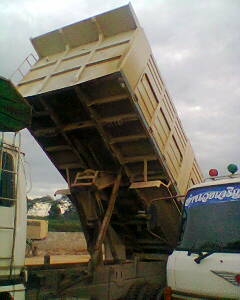 กระบะดั้ม มาจาก,Hino ทรงสวย เดิม กระบอกดั้มแห้งดี ยกดีไม่มีตก