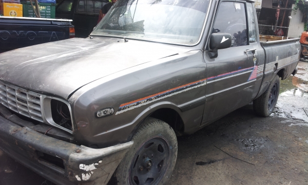 เอาไปปั้นต่อmazda familiay1300ราคาถูก27000บาท