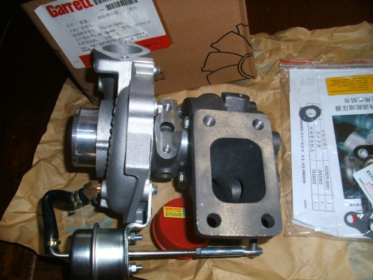 เทอร์โบ SK200-8