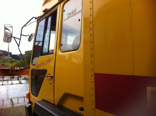 ต้องการขายรถฟูโซ่6ล้อช่วงยาว7เมตร30เครื่องดีคัชซีสวยเบรกชิปฟี่ยางเต็มรถห้างแท้มีให้เลือกหลายคันยางเลเดียนแท้6เส้นเครื่อง6ดี16ตู้ทืบ2บานราคาเบาๆ550000ต่อรอง