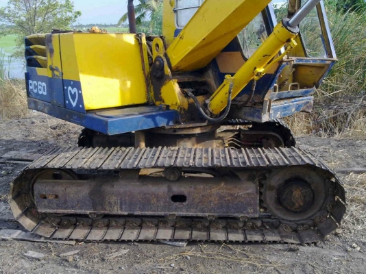 ขาย pc60-2 สภาพปานกลางตามรูปเครื่องดีเฟลมสวยช่วงล่างเต็มพร้อมใช้ ขาย pc60-2 สภาพปานกลางตามรูปเครื่องดีเฟลมสวยช่วงล่างเต็มพร้อมใช้