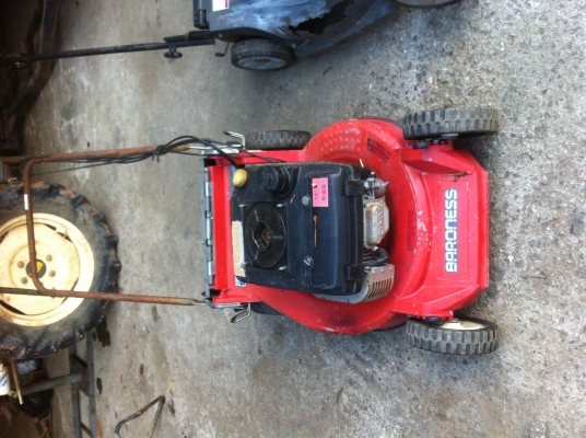 ขายเครื่องตัดหญ้าทรูอินวันทั้งแบบละเอียดและหญ้ายาว