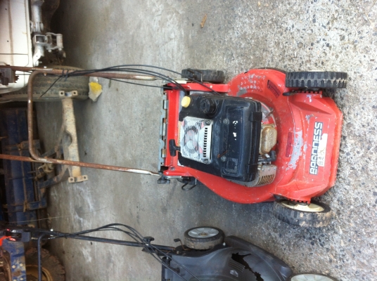 ขายเครื่องตัดหญ้าทรูอินวันทั้งแบบละเอียดและหญ้ายาว