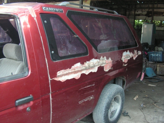 นิสสันเเวน2ประตู