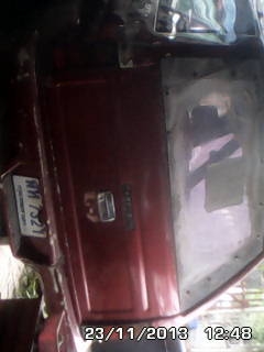 นิสสันเเวน2ประตู