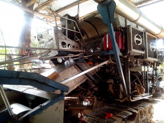 ขายรถเกี่ยวอุ้ม2.5ตันเลสทั้งคัน