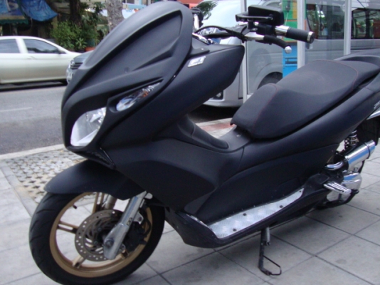 ขาย PCX 125i  สีดำดาน   41500.-
