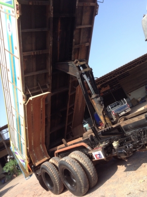 HINO สิบล้อ 2 เพลาดัมพ์