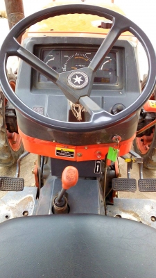 ขาย KUBOTA  M5000 รุ่นล่าสุดเซฟตี้สตาร์ท เครื่องดี เกียร์ดีไม่หอน มีอุปกรณ์ต่อพ่วงราคาพิเศษ