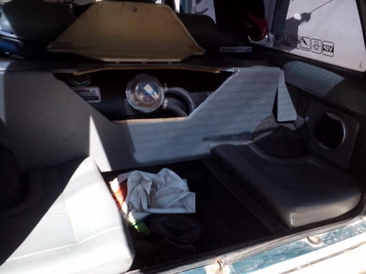 แลกหัวยาวครับ  เอามาทำเทลเลอร์ อิซูซุแกรนแอดแวนเจอ์  เดิมๆ ไม่เคยทำสี  วางเครื่องเจ ติดแก๊สมาจากศูนย์สามหมืนกว่าเข้าเล่มแล้วประหยัดทะเบียนสวยยกให้เลย  แอร์เย็น  เครื่องcd ราคา คุยกันได้  ถูกใจยกให้เลย  เหมาะมากกับครอบใหญ่  รีบตัดสินใจครับ หรือมีรถไถแลกก็เ