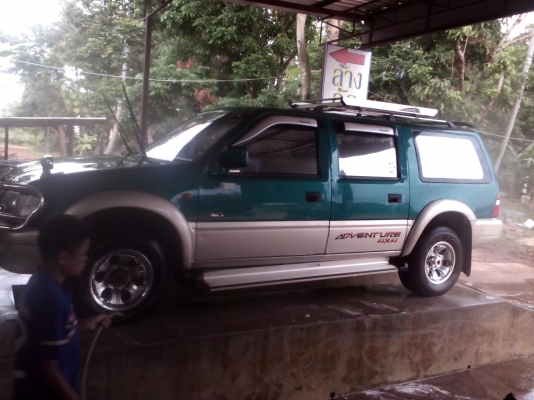 แลกหัวยาวครับ  เอามาทำเทลเลอร์ อิซูซุแกรนแอดแวนเจอ์  เดิมๆ ไม่เคยทำสี  วางเครื่องเจ ติดแก๊สมาจากศูนย์สามหมืนกว่าเข้าเล่มแล้วประหยัดทะเบียนสวยยกให้เลย  แอร์เย็น  เครื่องcd ราคา คุยกันได้  ถูกใจยกให้เลย  เหมาะมากกับครอบใหญ่  รีบตัดสินใจครับ หรือมีรถไถแลกก็เ