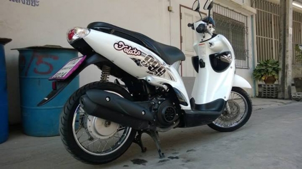 Promotion แรงๆ (หัวฉีด) Jelato ขาวดำ รถ 6 เดือน วิ่ง 4000 คุ้มๆ Promotion แรงๆ (หัวฉีด) Jelato ขาวดำ รถ 6 เดือน วิ่ง 4000 คุ้มๆ