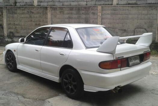 ด่วน..สไตส์EVOLUTION-III(4G93TURBO)เกียร์M/TคลัชOSเบาะซิ่งแม็ก15&quot;ท่อApexสีดีแอร์Digital(พร้อมขับส่ง)