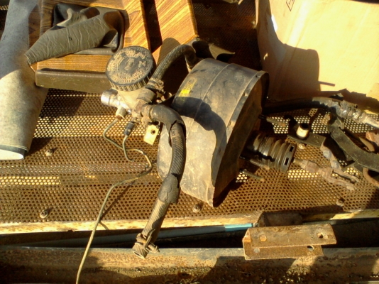 หม้อลมเบรค 2ชั้น นิสสัน BIC-M ไม่ได้ใช้ หม้อลมเบรค 2ชั้น นิสสัน BIC-M ไม่ได้ใช้