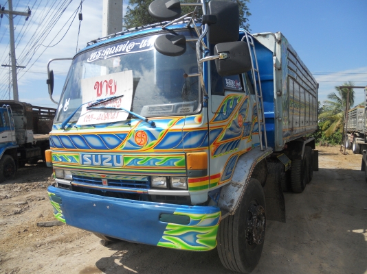 ขายด่วน 10ล้อ 2 เพลา ร็อกกี้นางฟ้าแท้ สภาพดี,ราคากันเอง