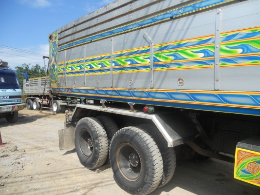 ขายด่วน 10ล้อ 2 เพลา ร็อกกี้นางฟ้าแท้ สภาพดี,ราคากันเอง