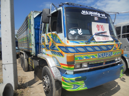 ขายด่วน 10ล้อ 2 เพลา ร็อกกี้นางฟ้าแท้ สภาพดี,ราคากันเอง