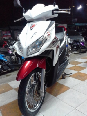 ขายถูก Honda Click – i รถหัวฉีด PGM – FI ประหยัดน้ำมัน ขายถูก Honda Click – i รถหัวฉีด PGM – FI ประหยัดน้ำมัน