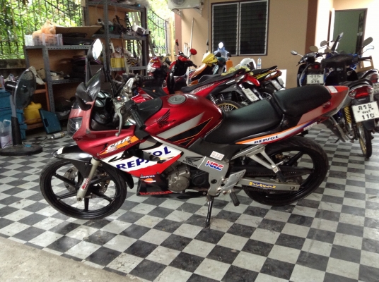 ขาย!!!ซีบีอา150cc สต๊าทมือ ปี46 รถเครื่องดีคับ มีเล่มทะเบียนครบ ภาษีไม่หมด