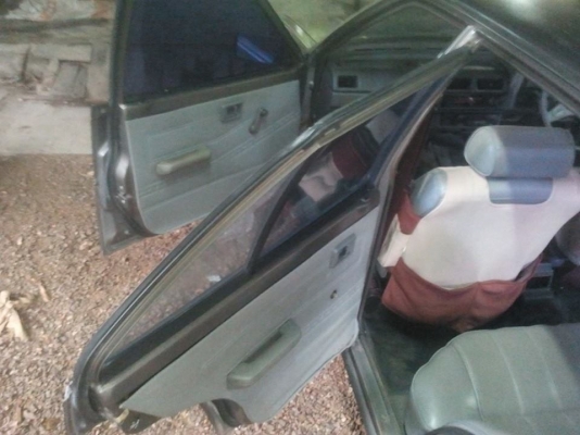 ขาย Nissan FF เครื่องช่วงล่างแน่นๆ แอร์เย็น 31000 บาท ทะเบียนต่อ 5 มค 57