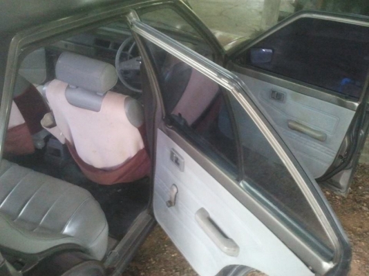 ขาย Nissan FF เครื่องช่วงล่างแน่นๆ แอร์เย็น 31000 บาท ทะเบียนต่อ 5 มค 57