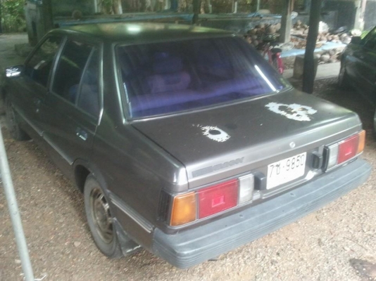 ขาย Nissan FF เครื่องช่วงล่างแน่นๆ แอร์เย็น 31000 บาท ทะเบียนต่อ 5 มค 57