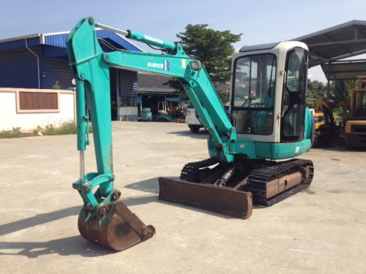 รถขุด แบคโฮล KOMATSU PC35R-8 มีหัวเก๋ง นำเข้า มือสองจากญี่ปุ่นแท้ๆ